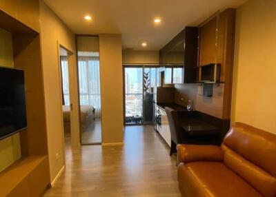 Condo for Rent, Sale at The Room Sathon - St. Louis