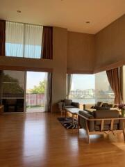 Condo for Sale at The Fine At River