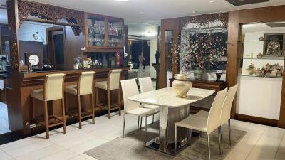 Condo for Rent at All Seasons Mansion