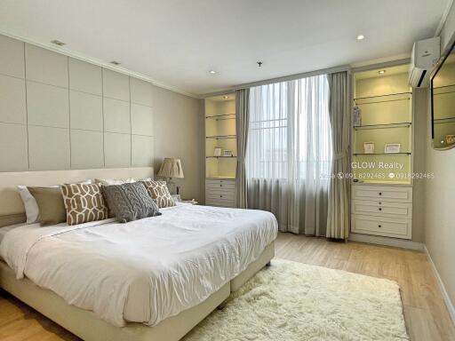 Modern bedroom with cozy ambiance