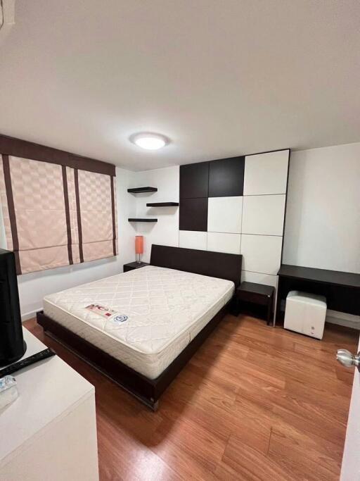 Condo for Rent, Sale at Condo One Thong Lo