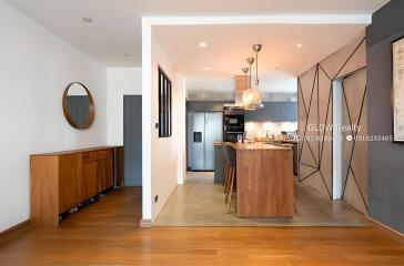 Modern kitchen with dining area