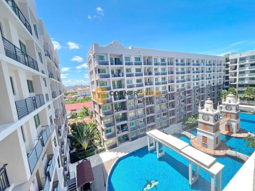 คอนโดนี้มี 1 ห้องนอน  อยู่ในโครงการ คอนโดมิเนียมชื่อ Arcadia Beach Continental 