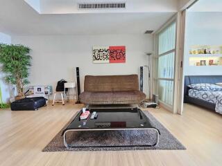 Condo for Sale at Baan Sathorn Chaopraya