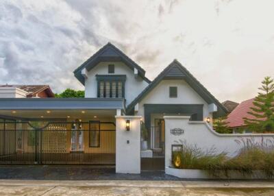 House for Sale at Baan Laandao