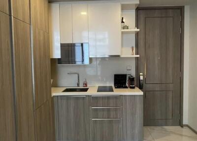 CELES ASOK - 3 Bed Condo for Rent *CELE11853