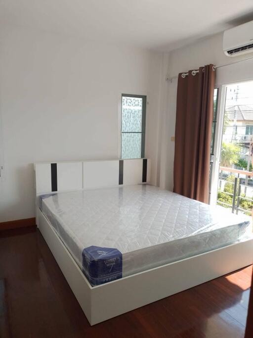 3 Bedroom House for Rent in San Phak Wan, Hang Dong. - CELI16461