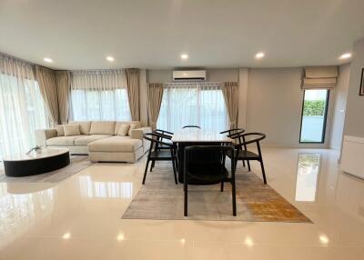House for Rent at Centro Bangna