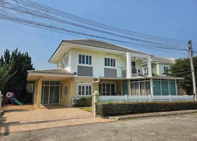 House for Rent at Chayayon Boulevard
