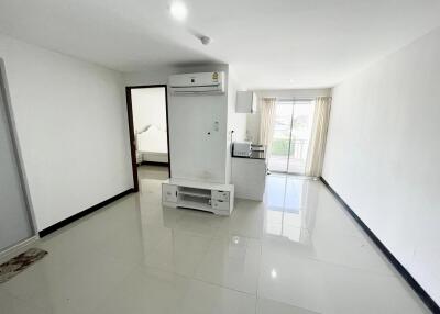Condo for Sale, Rent at Chiang Mai View Place