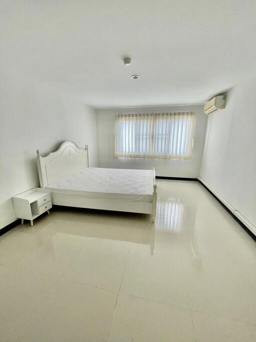 Condo for Sale, Rent at Chiang Mai View Place