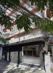 Commercial/Shophouse for Rent in Prakanong