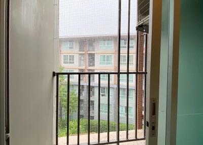 Condo for Sale at DCondo Campus Resort