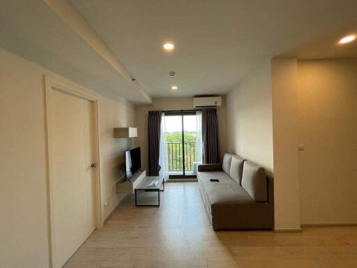 Condo for Rent at Escent Park Ville