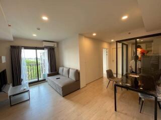 Condo for Rent at Escent Park Ville