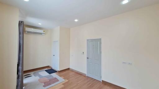 Townhouse for Sale at Golden Town Bangna-Kingkaew