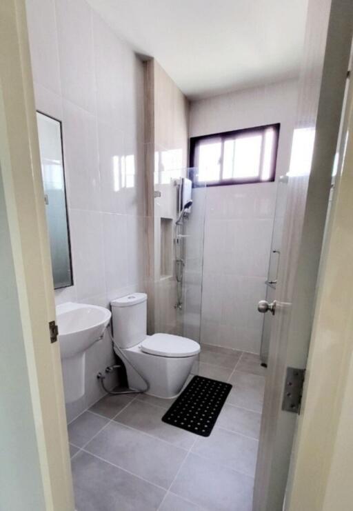 House for Rent at Graceland Family Residences