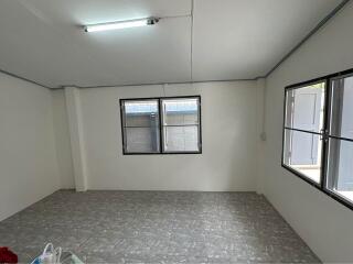 House for Rent in Phra Khanong.