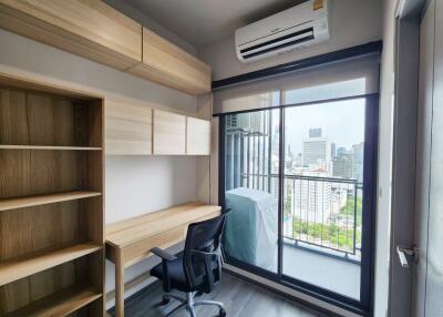 Condo for Rent at IDEO Chula-Sam Yan