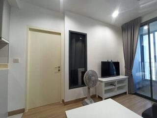 Ideo Mobi Phaya Thai - 1 Bed Condo for Rent *IDEO12058