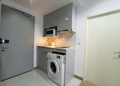 Ideo Mobi Phaya Thai - 1 Bed Condo for Rent *IDEO12058