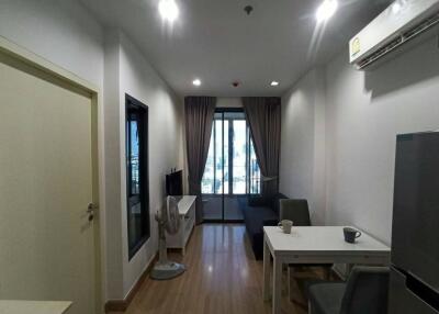 Ideo Mobi Phaya Thai - 1 Bed Condo for Rent *IDEO12058