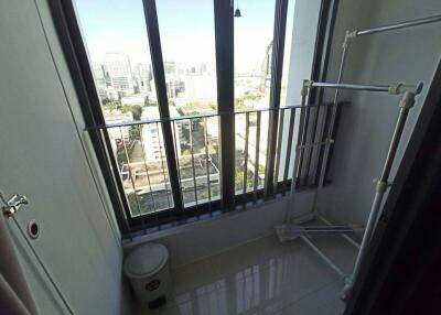 Ideo Mobi Phaya Thai - 1 Bed Condo for Rent *IDEO12058