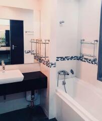 Condo for Sale at Ideo Q Phayathai