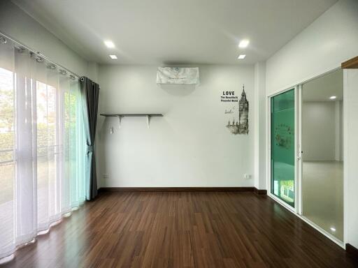 4 Bedroom House for Rent, Sale in , San Kamphaeng. - INZI16421