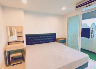 ITF-Silom Palace - 1 Bed Condo for Rent *ITFS11903