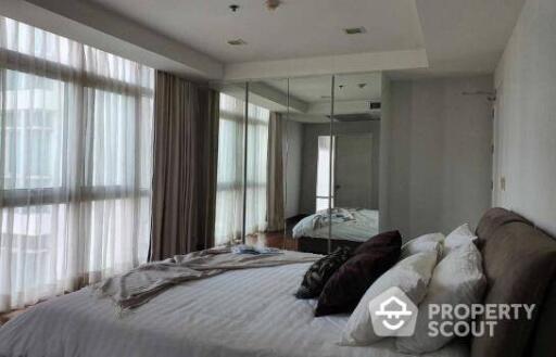 3-BR Condo at Nusasiri Grand Condominium near BTS Ekkamai