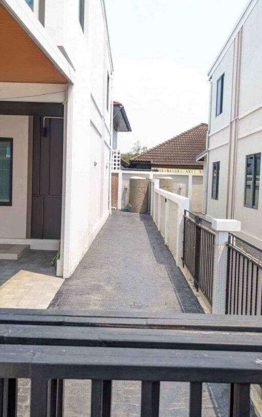 3 Bedroom House for Rent in Pa Daet, Mueang Chiang Mai. - KARN16442