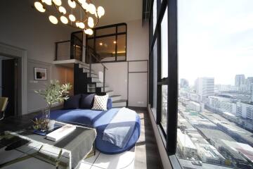 Condo for Sale at KnightsBridge Space Rama 9