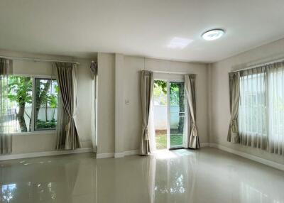 3 Bedroom House for Sale in Nong Chom, San Sai. - LAND16697
