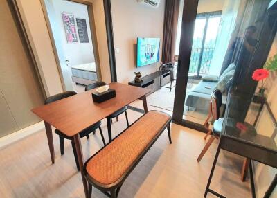 Condo for Rent at Life Asoke Hype