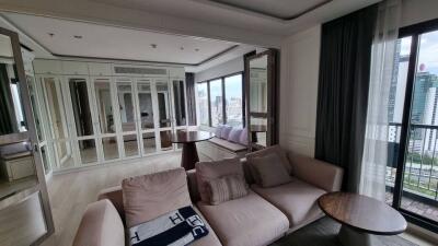 Condo for Sale at Life One Wireless