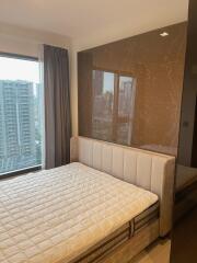 Condo for Rent at Life Asoke Hype