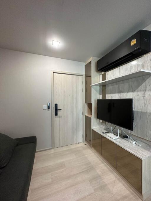 Life One Wireless - 1 Bed Condo for Rent, Sale *LIFE11672