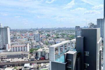 Condo for Sale at Life Sukhumvit 48