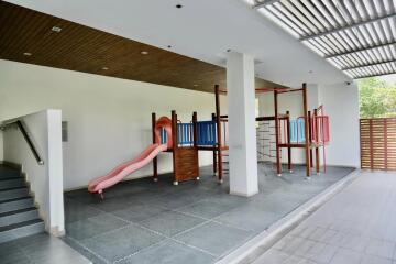 The Lofts Yennakart - 2 Bed Condo for Rent *LOFT11160