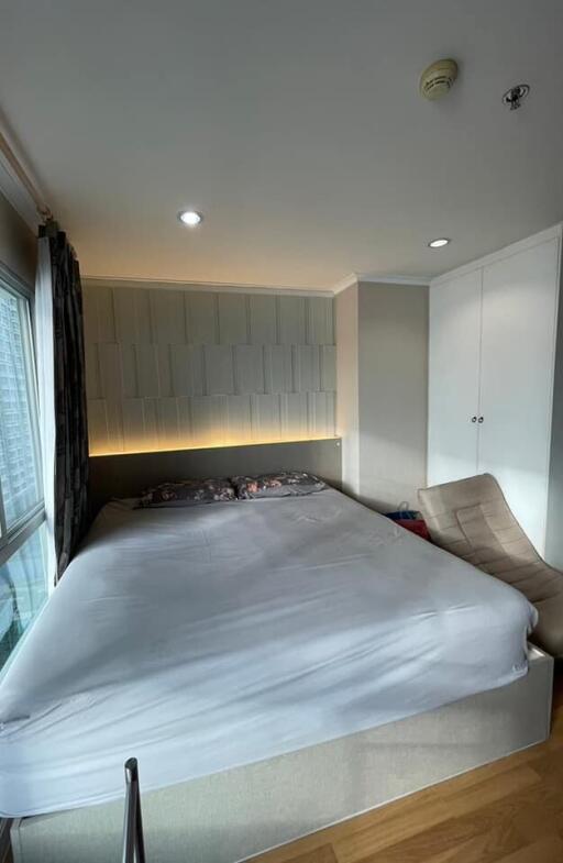 Lumpini Park Riverside Rama 3 - 3 Bed Condo for Sale *LUMP11845