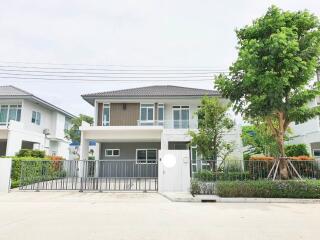 Mantana Bangna - Wongwean - 4 Bed House for Rent *MANT11709