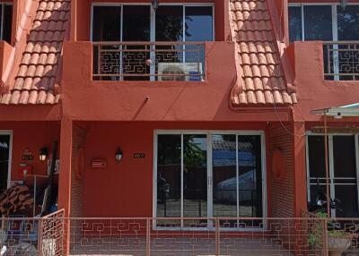 Townhouse for Rent in Si Phum, Mueang Chiang Mai