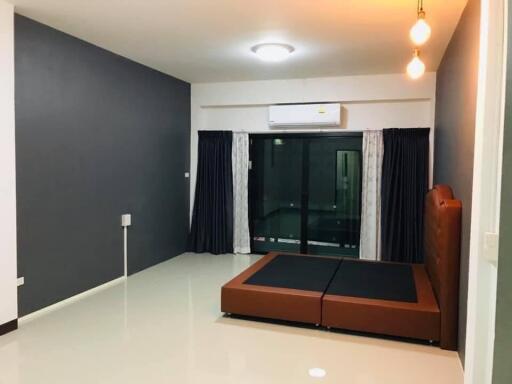 Commercial for Rent, Sale in Chang Phueak, Mueang Chiang Mai