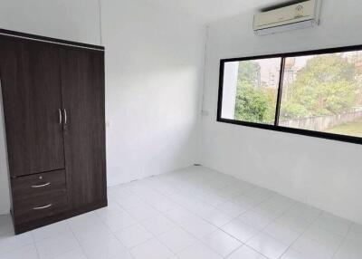 Townhouse for Sale, Rent in Chang Phueak, Mueang Chiang Mai
