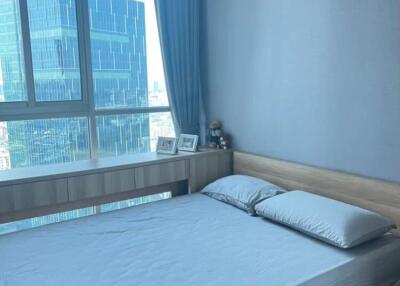 Condo for Rent at Noble Revolve Ratchada 2