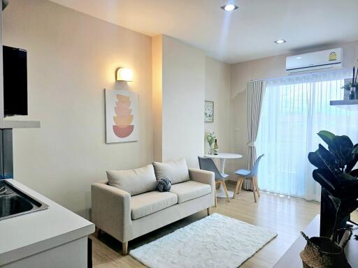 One Plus 19 - 1 Bed Condo for Sale. - ONEP16733