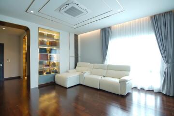 Perfect Masterpiece Rama 9-Krungthep Kreetha - 5 Bed Condo for Rent, Sale *PERF11901