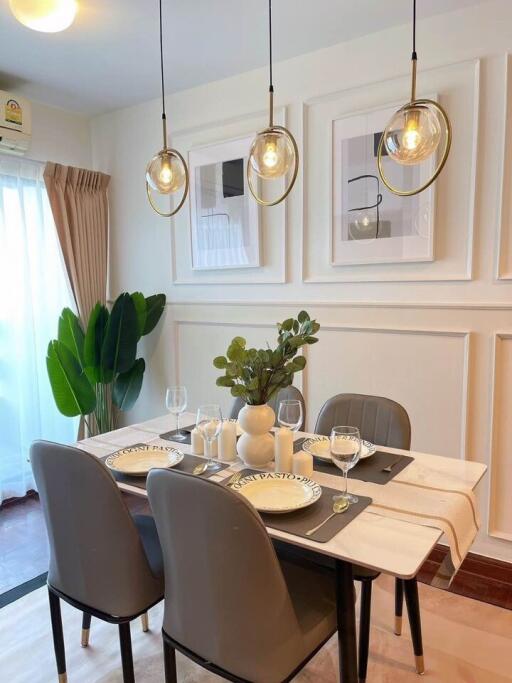 Condo for Sale at Phayathai Plaza