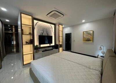 5 Bedroom House for Rent in Ton Pao, San Kamphaeng. - PREG16667